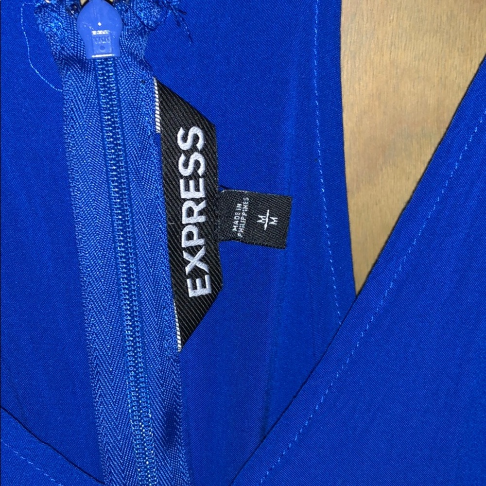 Express Blue Tank - Picture 6 of 6